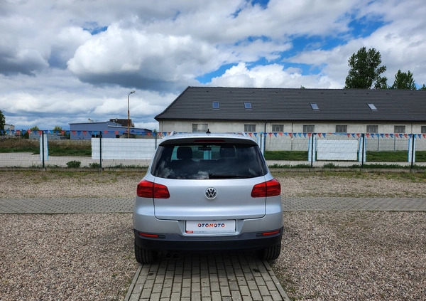 Volkswagen Tiguan cena 53900 przebieg: 207600, rok produkcji 2015 z Piła małe 596